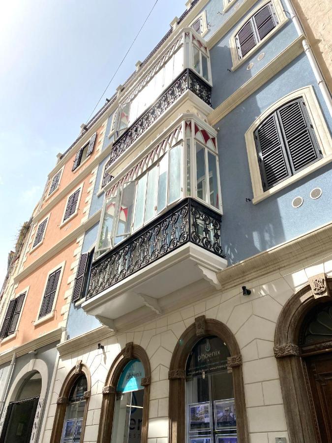 Stunning City Centre Penthouse With Private Balcony - Grand Central House Gibraltar Exterior photo